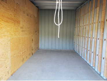 storage-unit-interior storage-unit-interior